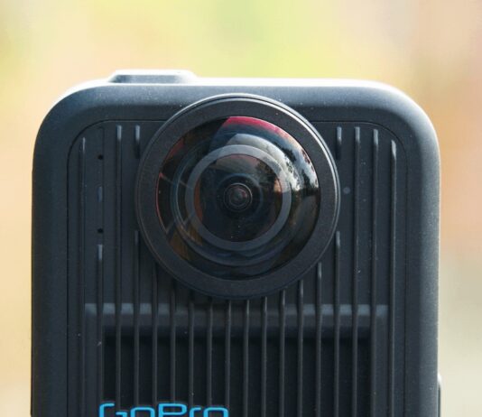 Чорна п’ятниця: розпродаж на камери GoPro, Fujifilm та інші