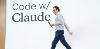 Інструменти програмування, керовані штучним інтелектом, демократизують створення програмного забезпечення: зростання «Vibecoding»