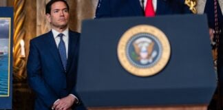 США накладають заборону на в’їзд для європейських технічних регуляторів на тлі суперечок щодо цензури