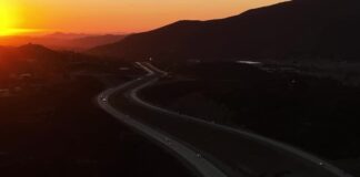 Uber дозволяє водіям з серйозними злочинами, незважаючи на заяви про безпеку