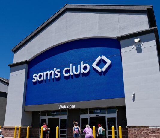 Доступні подарунки на День Святого Валентина: розкішні знахідки в клубі Sam’s