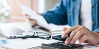 Як заповнити форму W-4: покроковий посібник