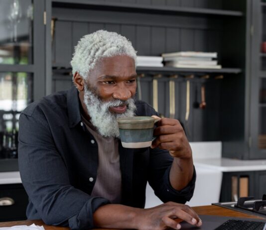 Захист Вашого Пенсійного Доходу від Інфляції