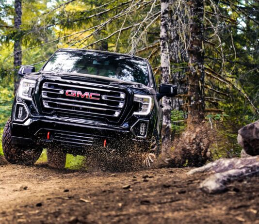 Найнадійніші нові пікапи для довгострокової вигоди у 2026 році