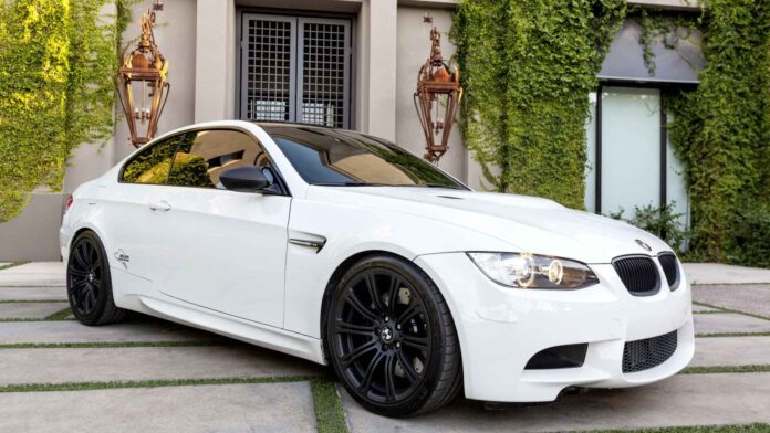 28a15327-f936-4fa2-9fcf-f61ae138ae60