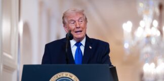 Реальність пенсійних накопичень: за межею заголовків про 30 тисяч доларів