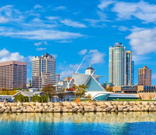 ChatGPT Розкриває Дивно Доступні Місця для Пенсії за 3000 Доларів у Місяць