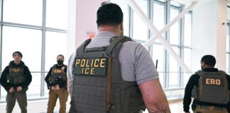 Хаос в аеропортах: розгортання ICE не вирішує проблеми затримок через шатдаун