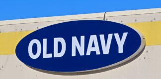 Топ-10 Весняних Товарів від Old Navy: Якість Без Преміальної Ціни