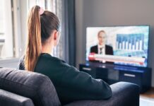 Як Пом’якшити Економічні Спад у США: Посібник з Використанням ІІ