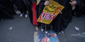 Гра Трампа з Іраном: Війна за Розрахунком з Високими Ставками