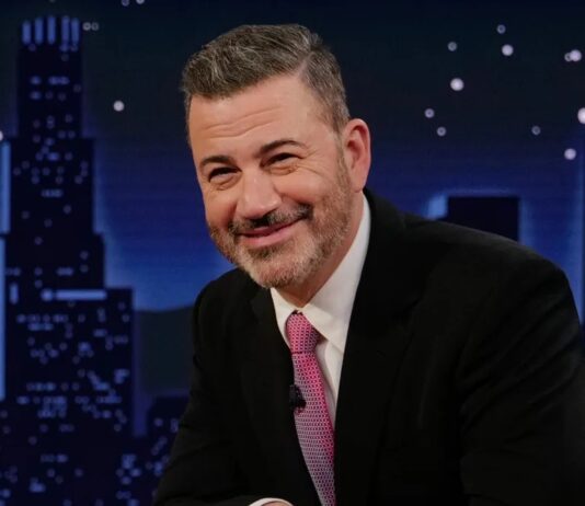 Адміністрація Трампа Загострює Конфлікти з Технологічними Компаніями, Судами та Відомствами