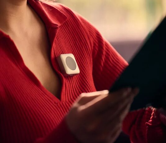 Технологічний дайджест: від носіїв ІІ-пристроїв до меж можливостей великих мовних моделей