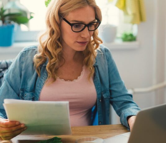 Огляд високоприбуткових заощаджень Peak Bank: ставки, комісії та особливості