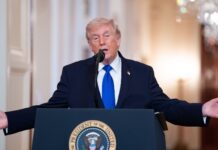 Nové farmaceutické tarify by mohly zdvojnásobit náklady na život zachraňující léky