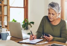 Прихована ціна роботи після 70: чому відкладення виплат із соціального забезпечення може стати фінансовою помилкою