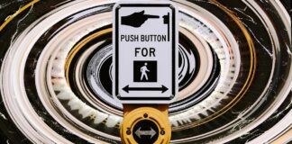 Злом пішохідних переходів: як «прості» дірки у захисті оголили вразливість критичної інфраструктури